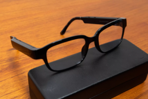 occhiali amazon echo frames